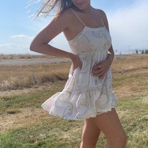 Mini floral white dress